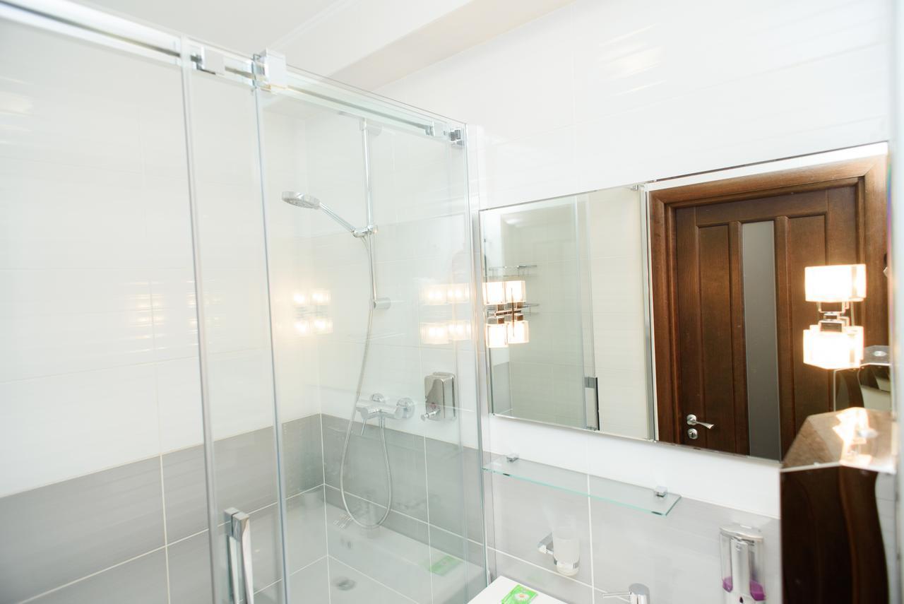 M&M Aparthotel Sumy Ngoại thất bức ảnh